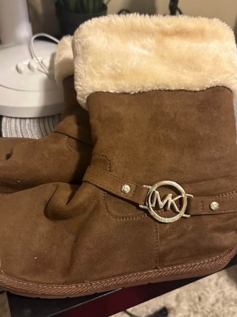 Boots (Fall/Winter)